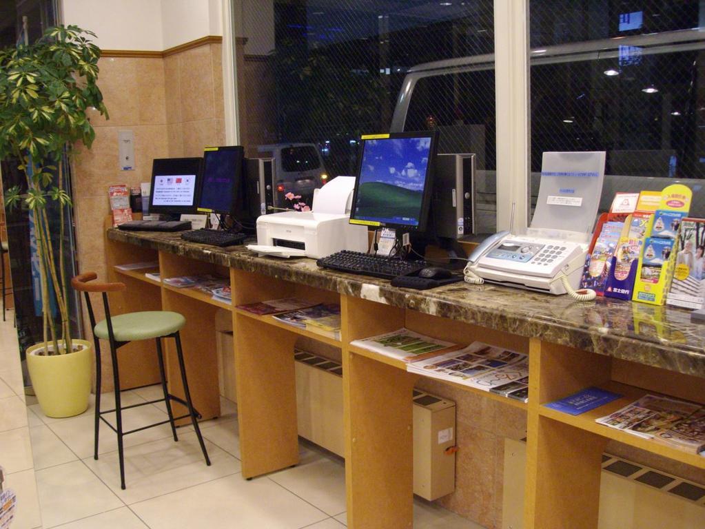 Toyoko Inn Fujisan Numazu Eki Kita Guchi No 2 Exterior foto